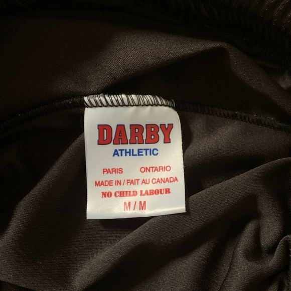 Grey men’s athletic shorts - Picture 3 of 3